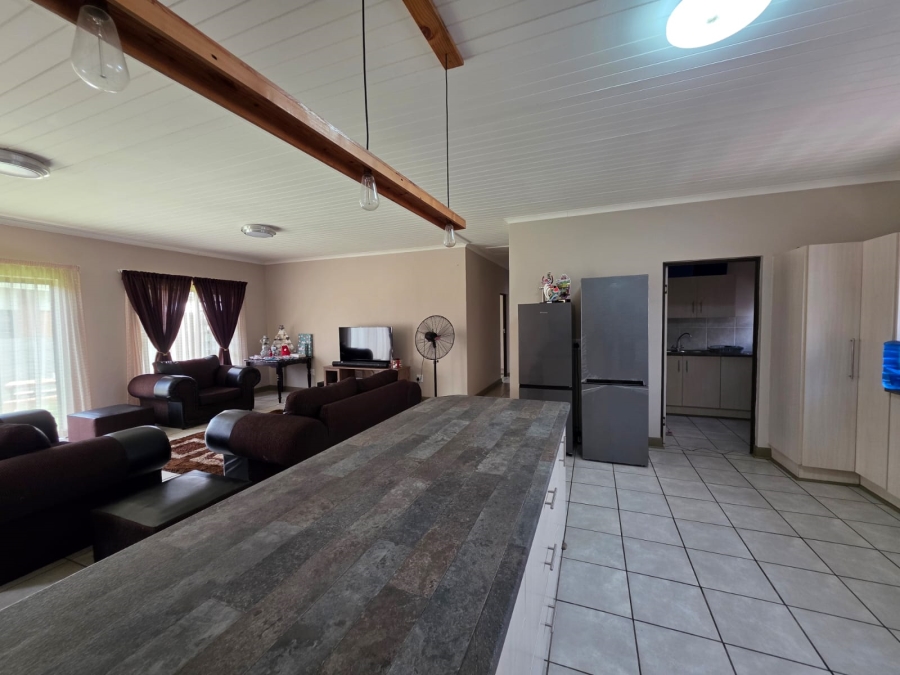 3 Bedroom Property for Sale in Noordhoek Free State